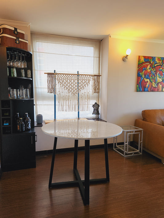 MESA DE COMEDOR REDONDA – 100 cm – Mármol Carrara + Estructura Metálica