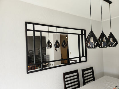 ESPEJO – Marco Negro con Divisiones Gruesas Estilo Arquitectónico
