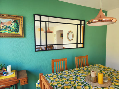 ESPEJO – Marco Negro con Divisiones Gruesas Estilo Arquitectónico