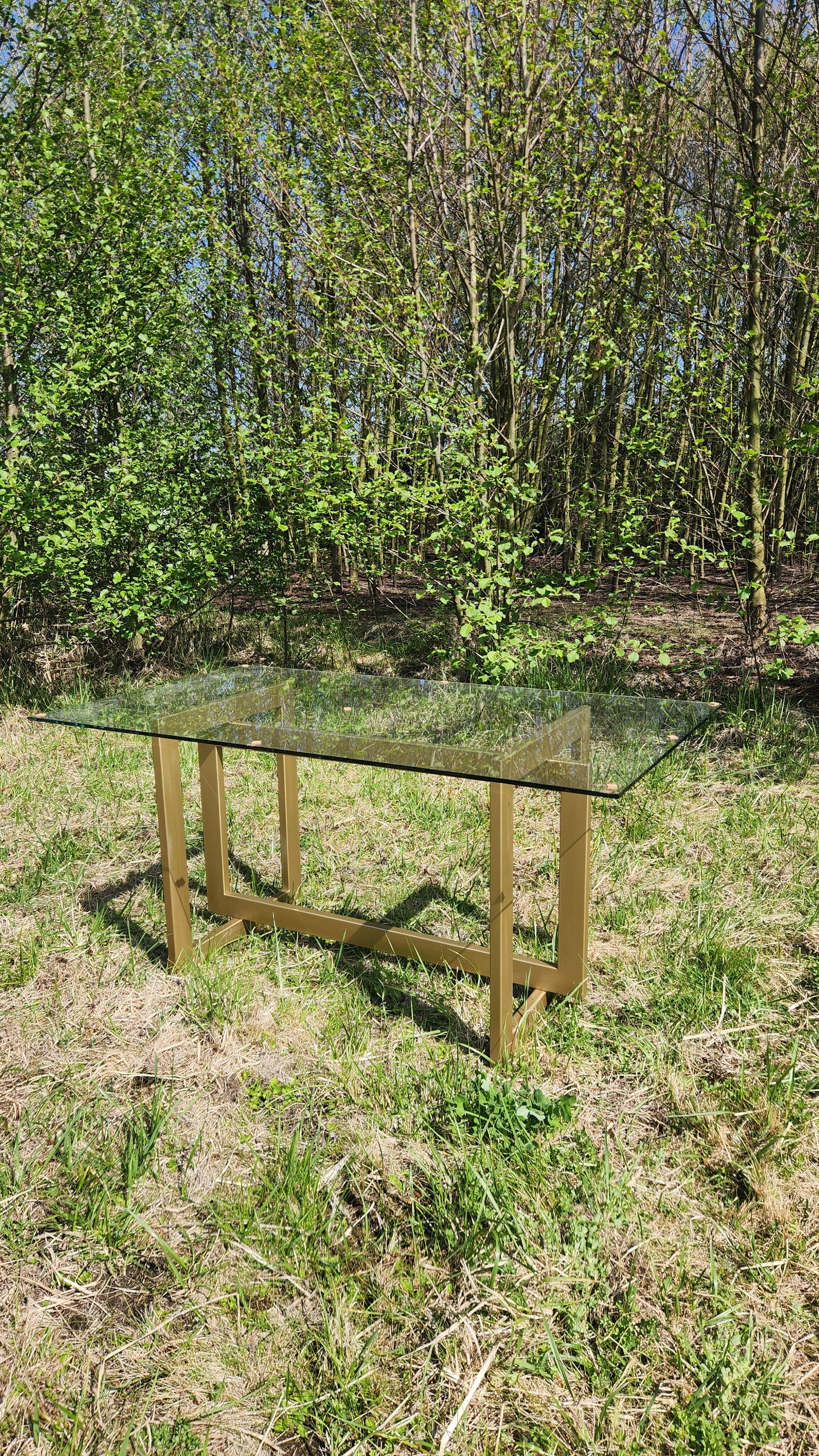 MESA DE COMEDOR – Vidrio Templado 10 mm + Base Metálica (Negro o Dorado)