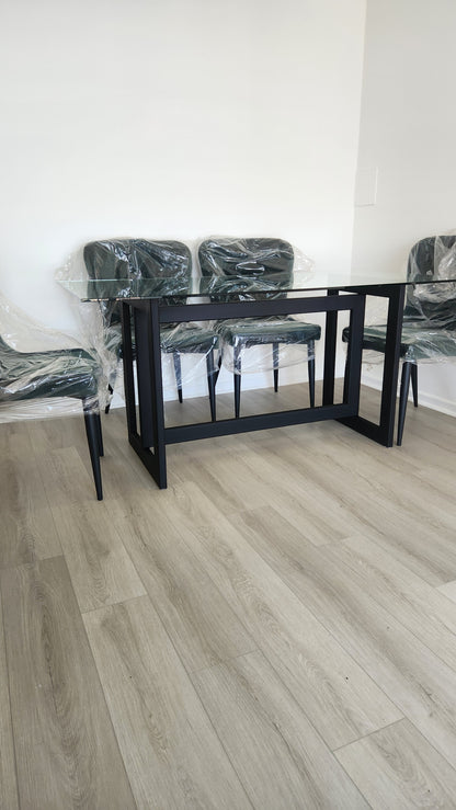 MESA DE COMEDOR – Vidrio Templado 10 mm + Base Metálica (Negro o Dorado)