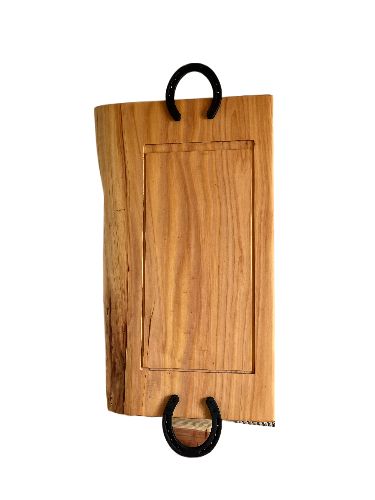 Tabla de Picoteo de Ciprés – 38 × 70 cm – Espesor 4,8 cm