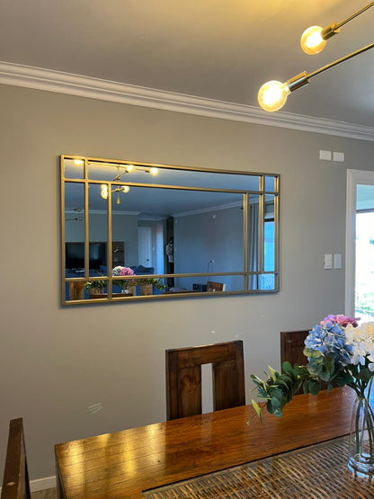 ESPEJO – Marco Negro con Divisiones Gruesas Estilo Arquitectónico