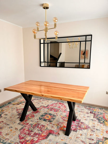 MESA DE COMEDOR MODELO X – Base Metálica + Cubierta en Pino Oregon o Radiata